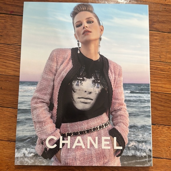 Vogue Korea BTS JAN 2022 issue - Picture 2 of 3